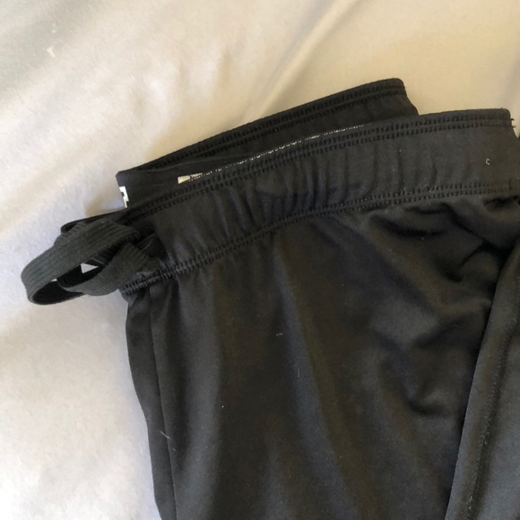 Women’s black joggers - Picture 2 of 3